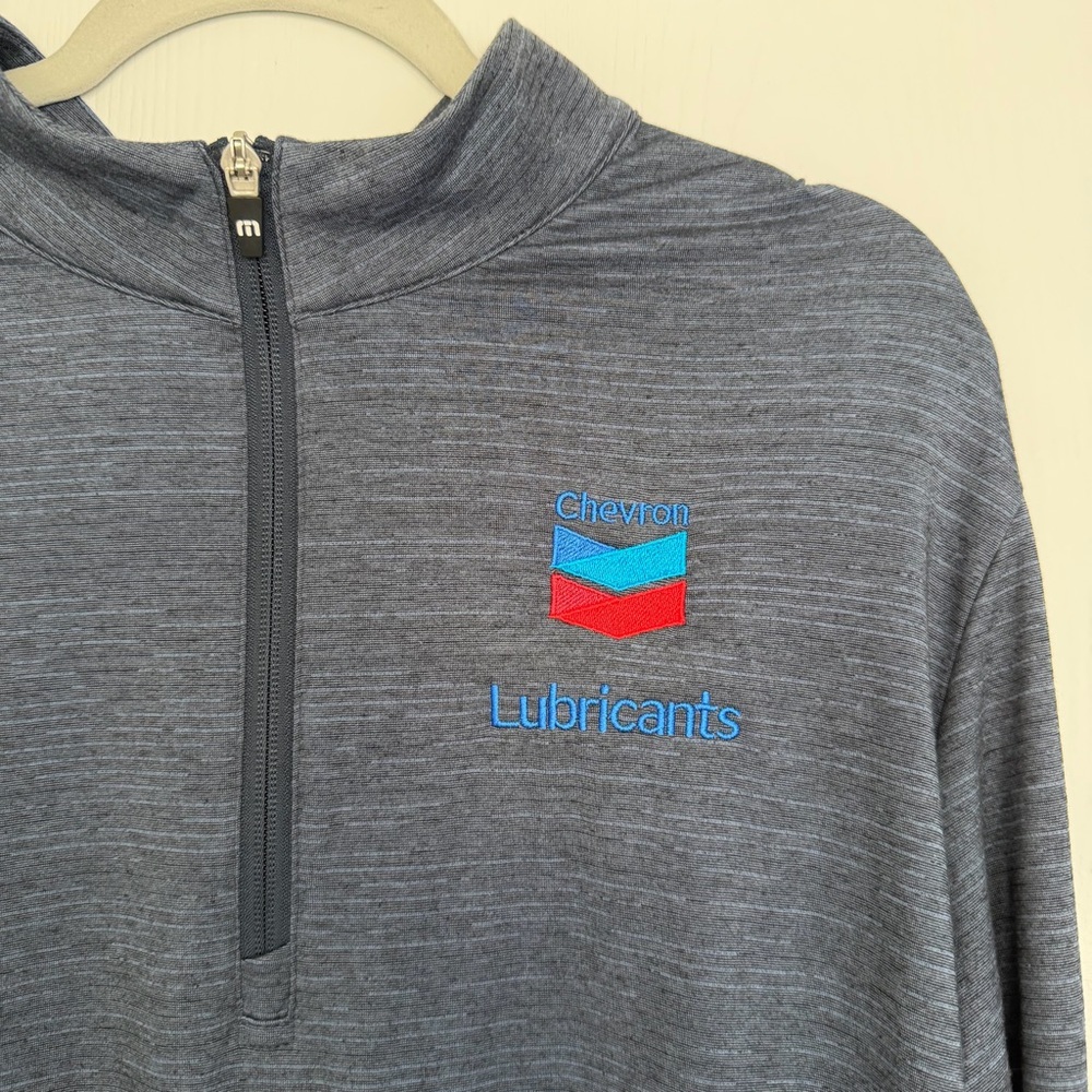 Travis Mathew Blue Gray Lightweight Quarter-Zip Pullover with Chevron Logo - Picture 3 of 7